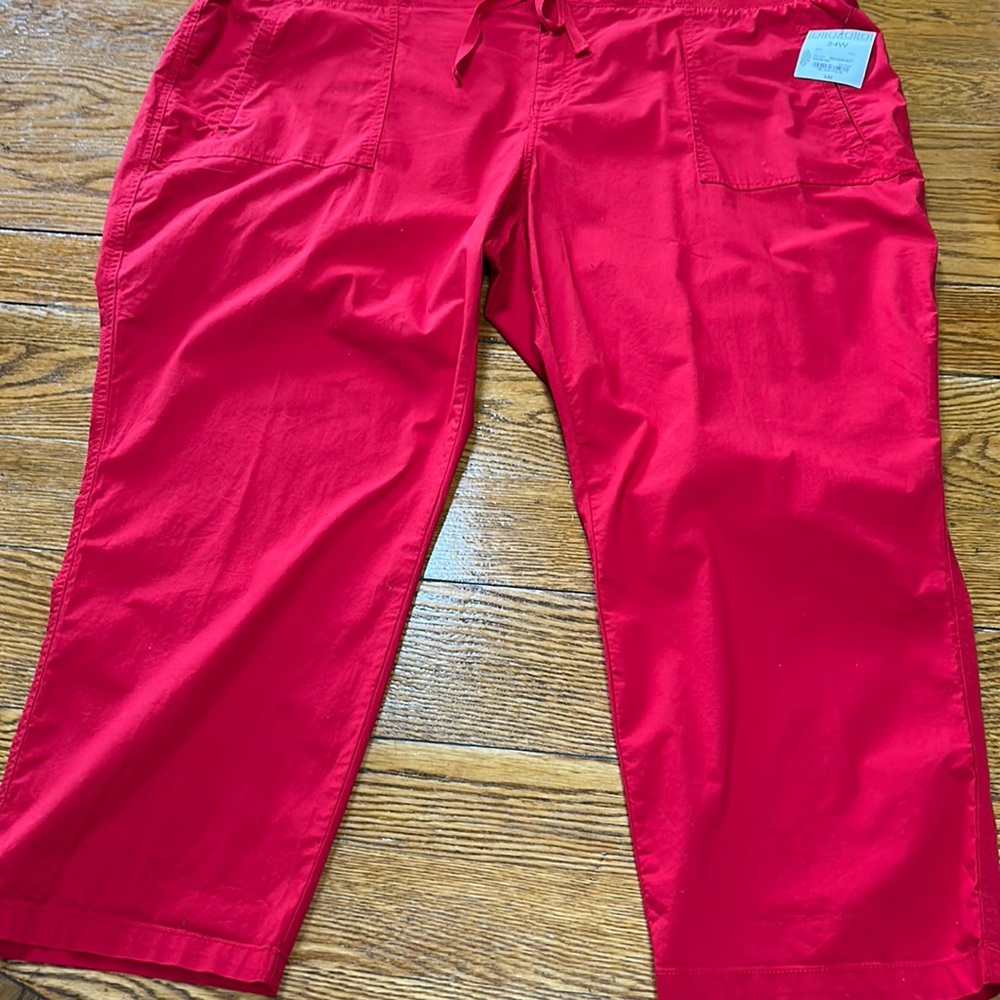 Liz Claiborne Woman red capris.  Size 24W.  New w/tags.  Pockets front and back.